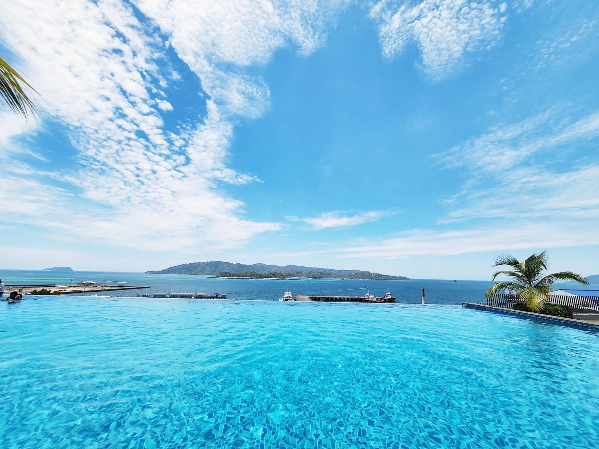 Jesselton Quay Kota Kinabalu City Centre By Lw Suites Exterior photo