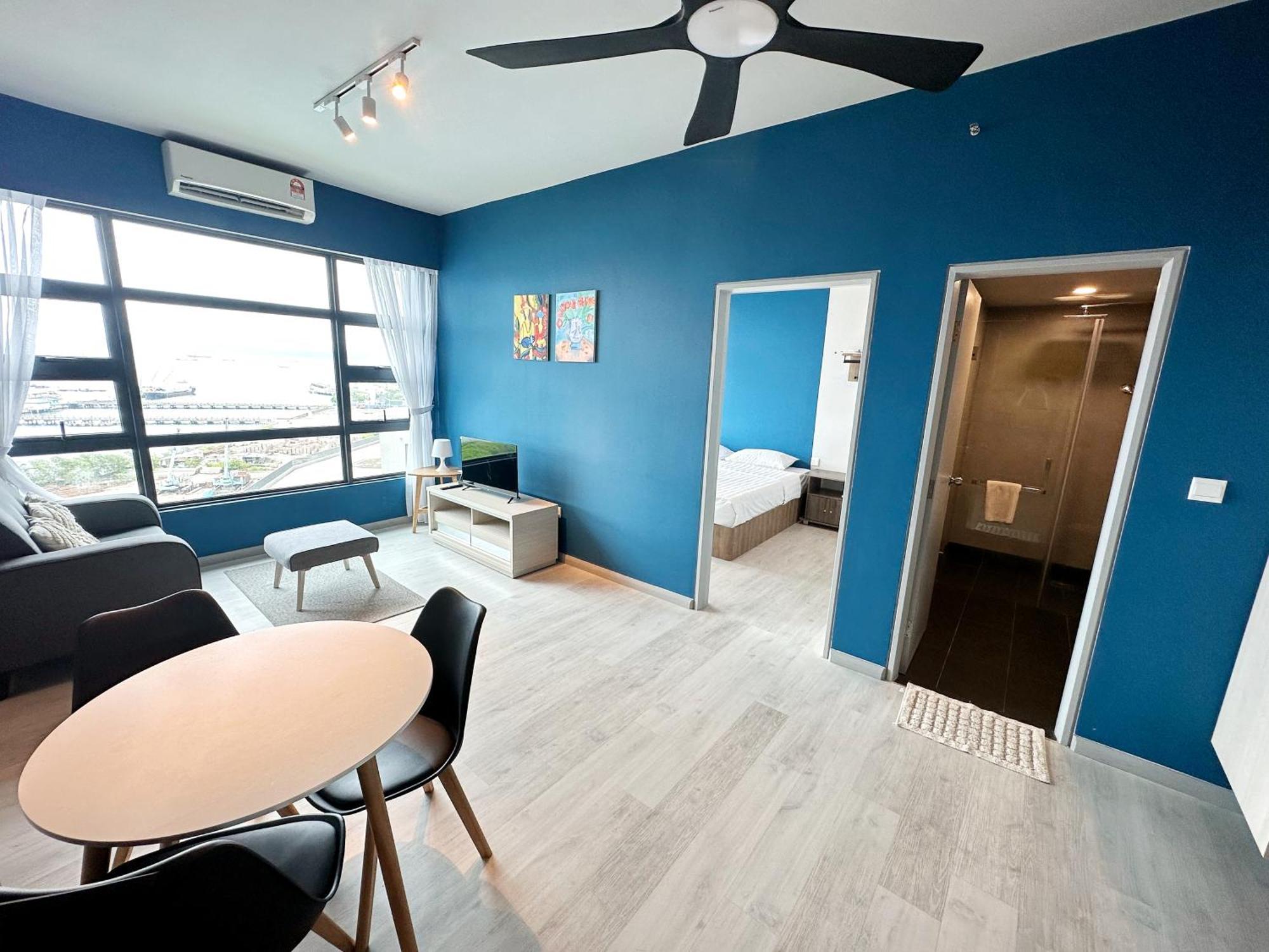 Jesselton Quay Kota Kinabalu City Centre By Lw Suites Room photo