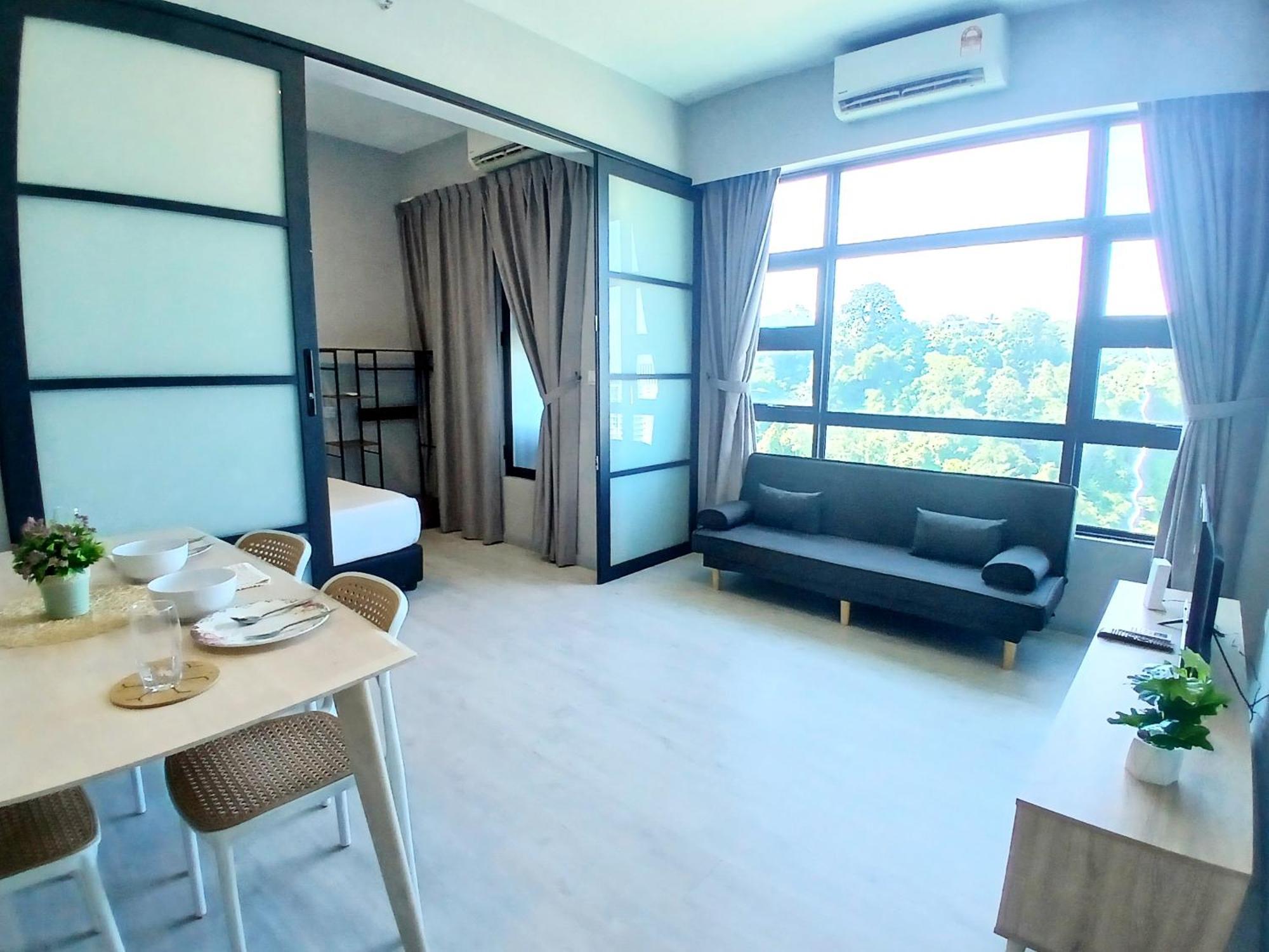 Jesselton Quay Kota Kinabalu City Centre By Lw Suites Room photo
